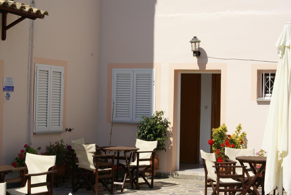 Andrianna Apartments Ammoudia Pokój zdjęcie